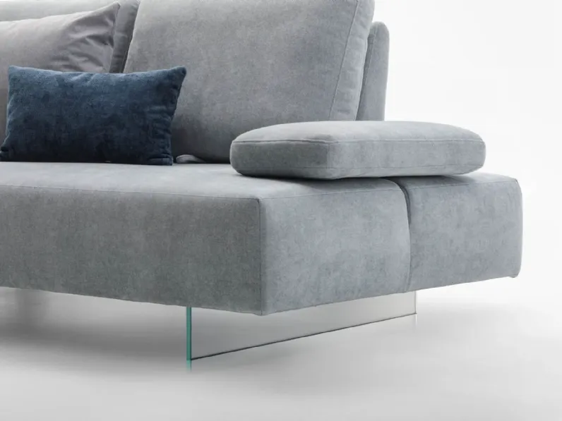 Divano Lineare Divano modello asso Le comfort a 1600 Euro