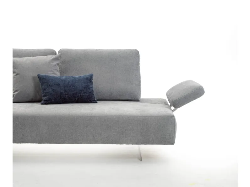 Divano Lineare Divano modello asso Le comfort a 1600 Euro