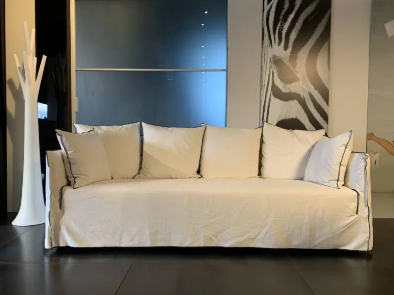 Divano Lineare Ghost 12 Gervasoni ad un prezzo conveniente