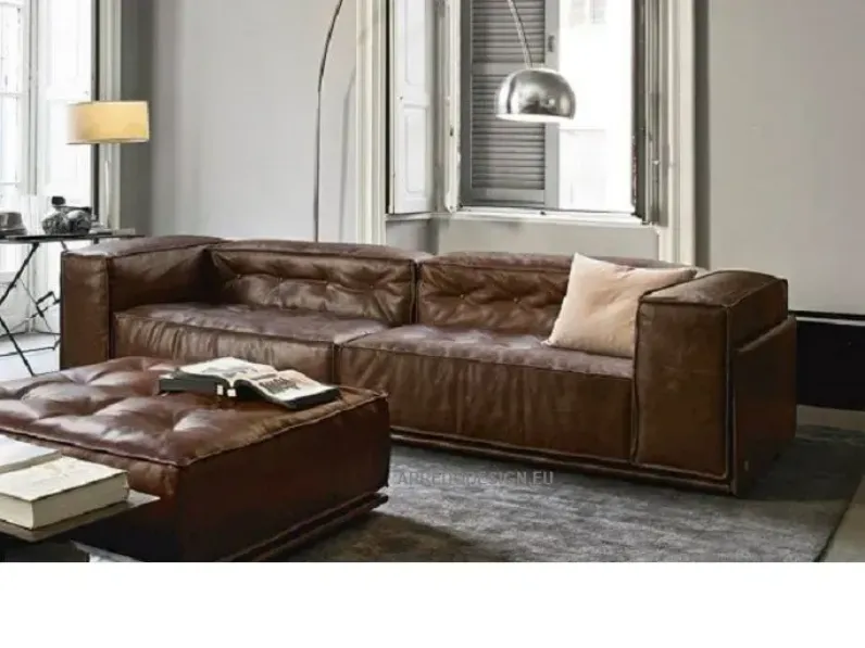 Divano design pelle Glamour di Doimo salotti con sconto del - 35%