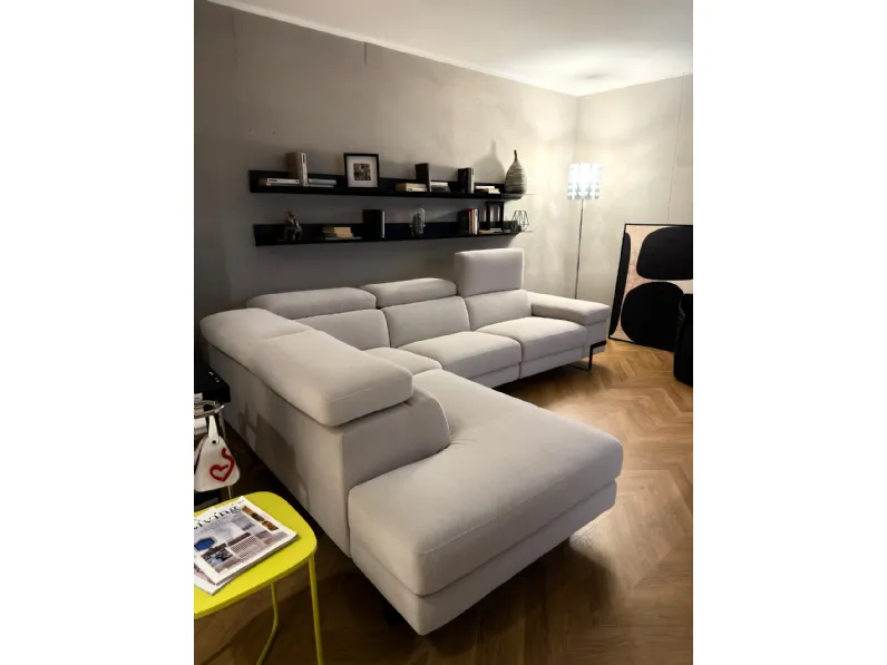 Divano in Pelle stile moderno modello Hilary scontato - 54%