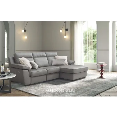 Divano Angolare modello Hollis di Le comfort con forte sconto