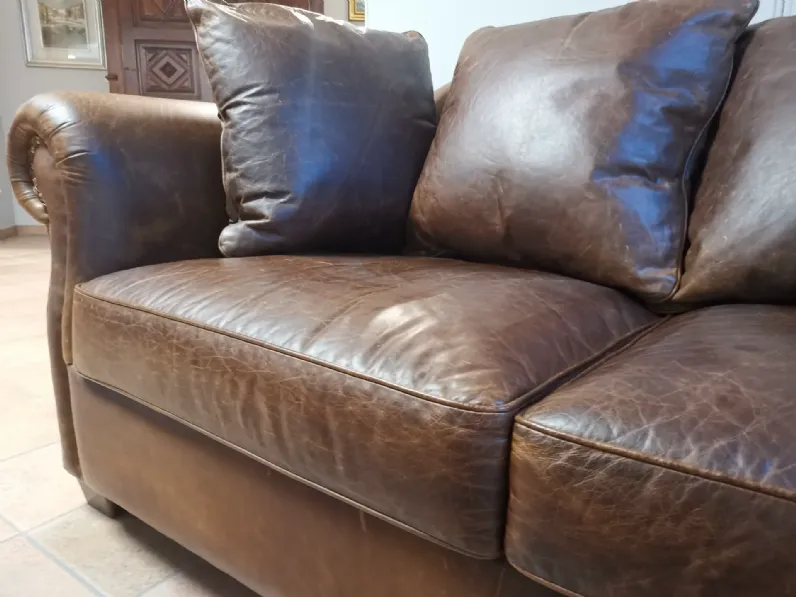 Divano in Pelle stile classico modello Divano klaus scontato - 45%