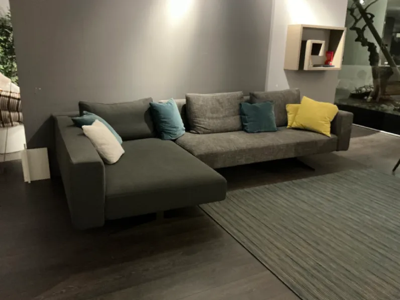 Divano Con penisola Air steel Lago in Offerta Outlet a 5950 Euro