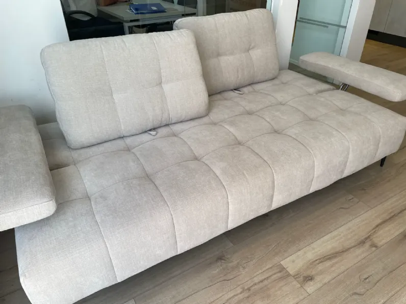 Divano Lineare modello Divano lineare le comfort joplin di Le comfort con forte sconto
