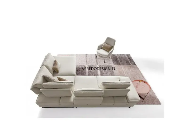 Divano Luis di Le comfort in stile moderno in Offerta Outlet