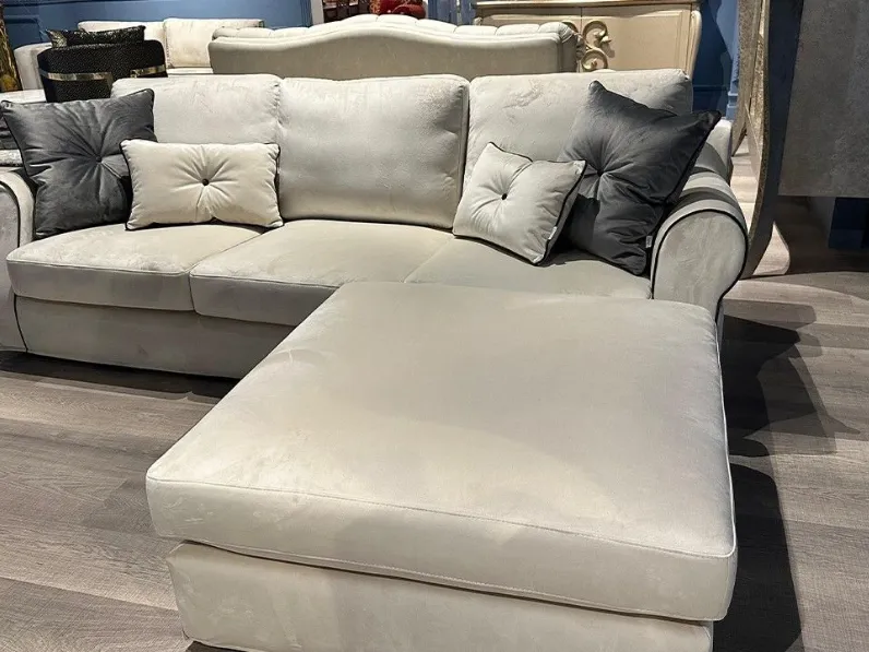 Divano Jennyfer La casa moderna a PREZZO OUTLET scontato del 64%