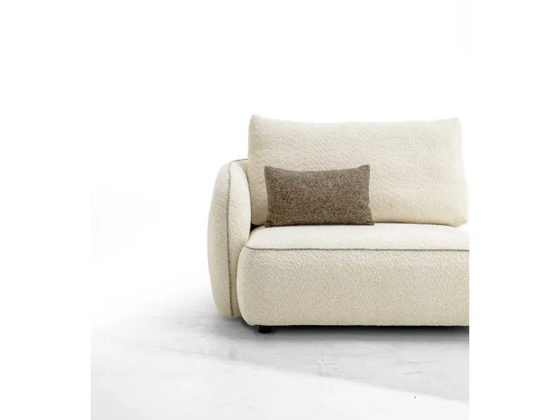Divano Lineare Togo di Le comfort a prezzo scontato