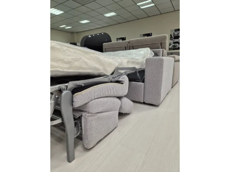 Divano in Tessuto stile moderno modello 208 scontato - 30%
