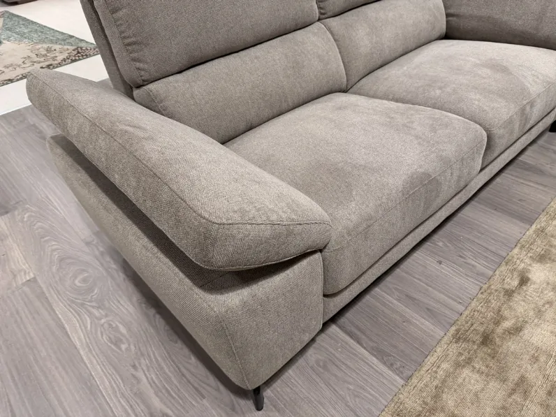 Divano lineare Cv 471 divano maya Collezione esclusiva in Tessuto a 1150€