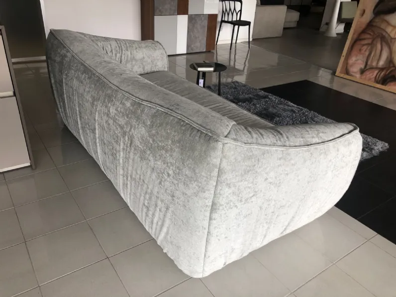 Divano Lineare Float Felis a 1890 Euro