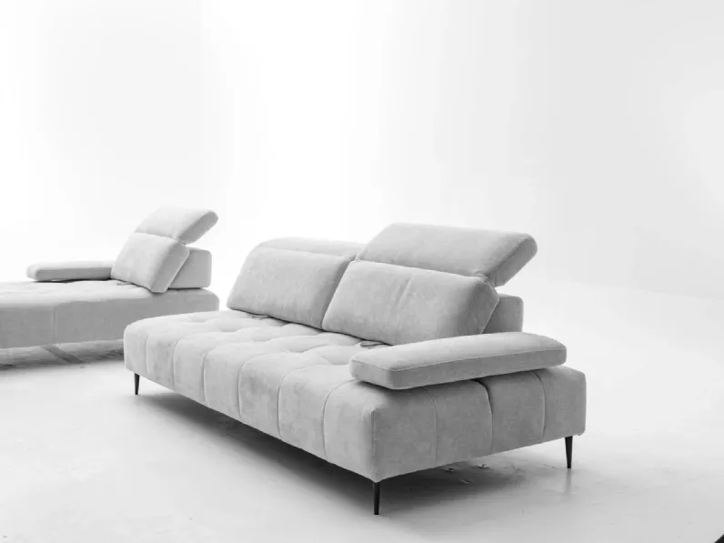 Divano Lineare Divano  modello joplin di Le comfort a prezzo ribassato
