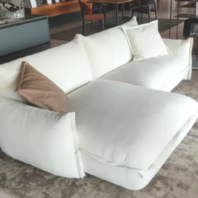 Divano Gala  di Max divani in stile design in Offerta Outlet