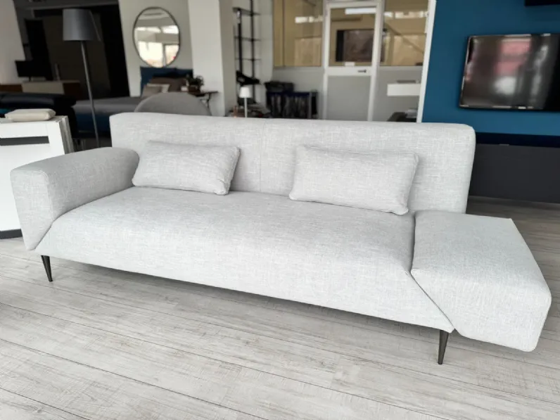 Divano Spin di Samoa in stile design a prezzo Outlet
