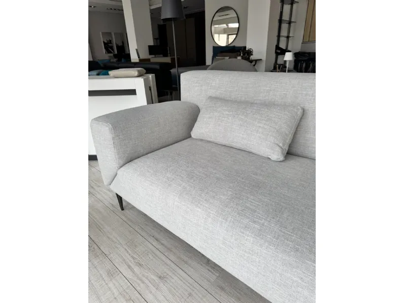 Divano Spin di Samoa in stile design a prezzo Outlet