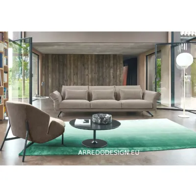 Divano Lineare modello Wing di Twils a prezzi outlet