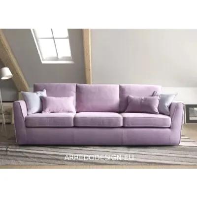 Divano da 3 posti modello Lola di Le comfort scontato