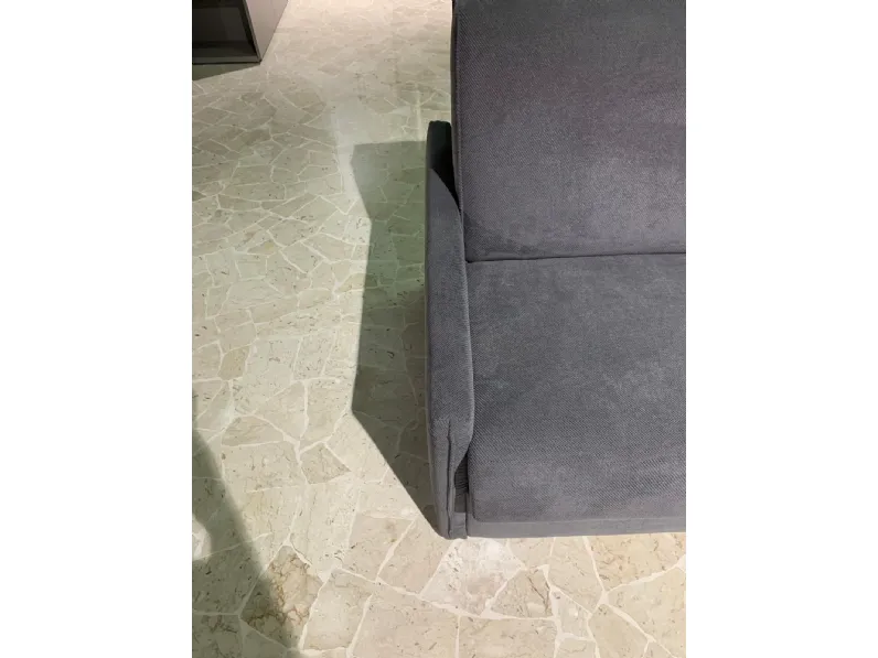 Divano moderno tessuto Mark di Felis con sconto del - 25%