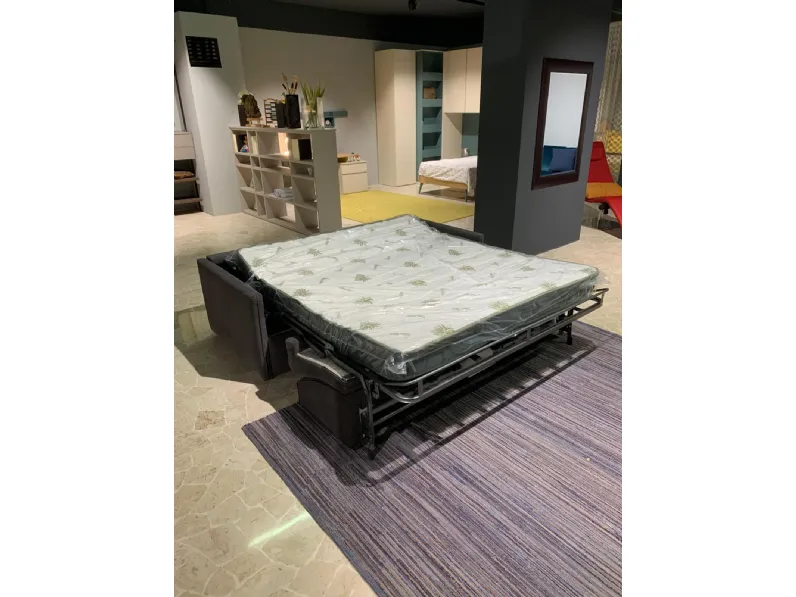 Divano moderno tessuto Mark di Felis con sconto del - 25%