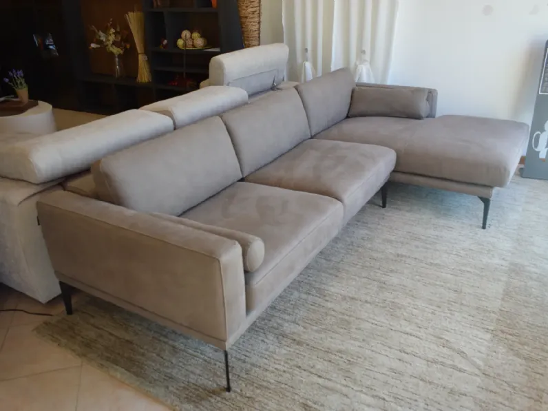 Divano Masu di Egoitaliano in stile design a prezzo Outlet