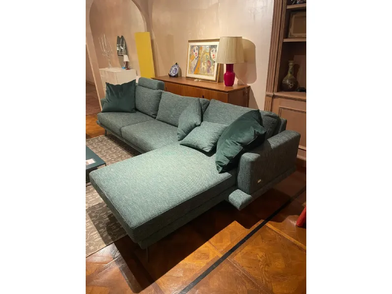 Divano Mod  philip 72 di Doimo salotti in stile design a prezzo scontato