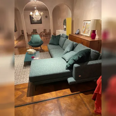 Divano Mod  philip 72 di Doimo salotti in stile design a prezzo scontato