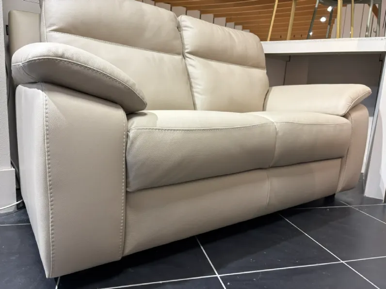 Divano New york in Pelle non sfoderabile  di Nicoletti home scontato 40%