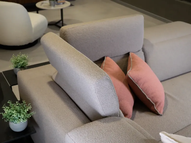 Divano christopher  di Le comfort in stile moderno in Offerta Outlet