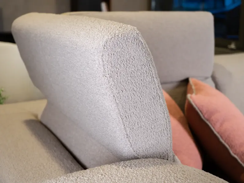 Divano christopher  di Le comfort in stile moderno in Offerta Outlet