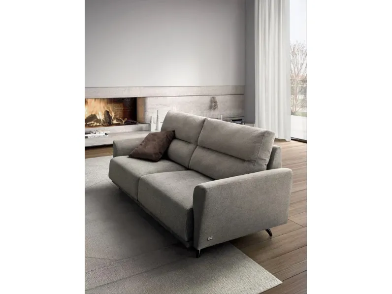 Divano in Tessuto stile moderno modello Divano victor scontato - 30%