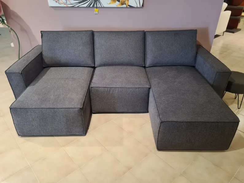 Divano Con penisola Mono Samoa in Offerta Outlet a 1790 Euro