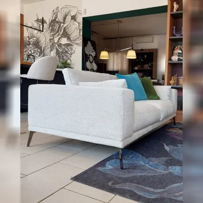 Divano Lineare Ocean Gurian in Offerta Outlet a 1500 Euro