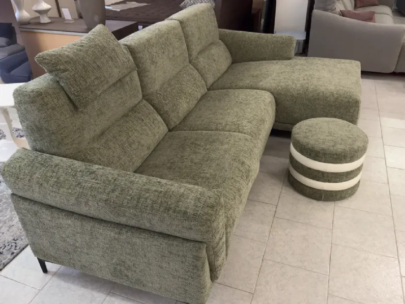 Divano Oscar di Calia in stile design a prezzo Outlet