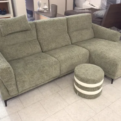 Divano Oscar di Calia in stile design a prezzo Outlet