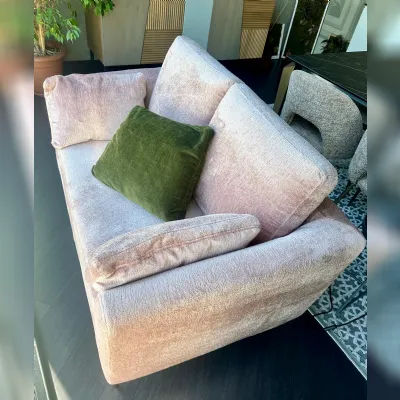 Divano Lineare Crisp Samoa in Offerta Outlet a 1125 Euro