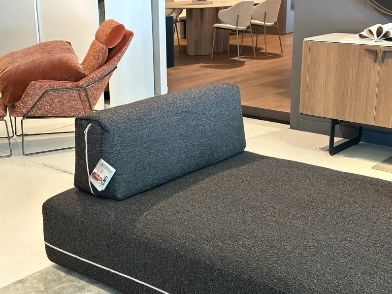 Divano Sanders di Ditre italia in stile moderno in Offerta Outlet