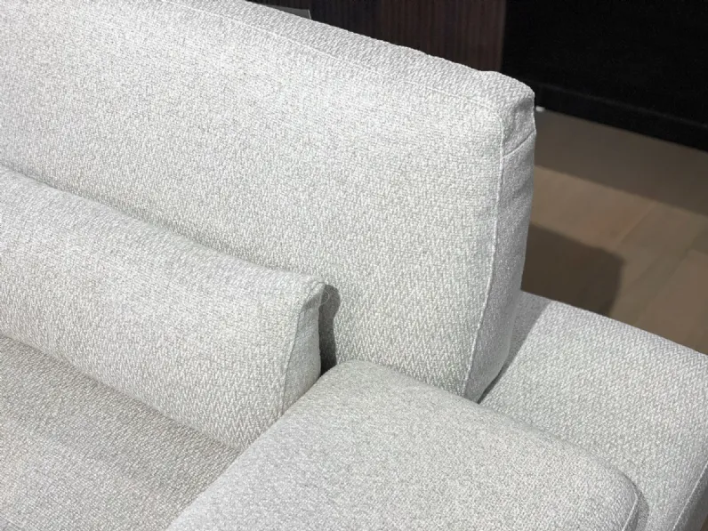 Divano Serena di Nicoletti home in stile moderno in Offerta Outlet
