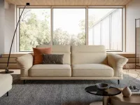 Divano Lineare Sky  di Le comfort a prezzo scontato