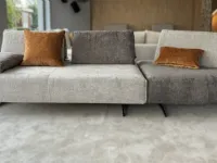 Lineare tessuto modello Divano di design abbraccio con pouf di Artigianale 