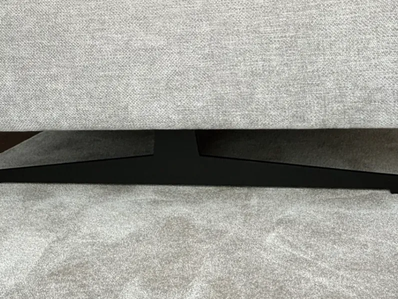 Lineare tessuto modello Divano di design abbraccio con pouf di Artigianale 