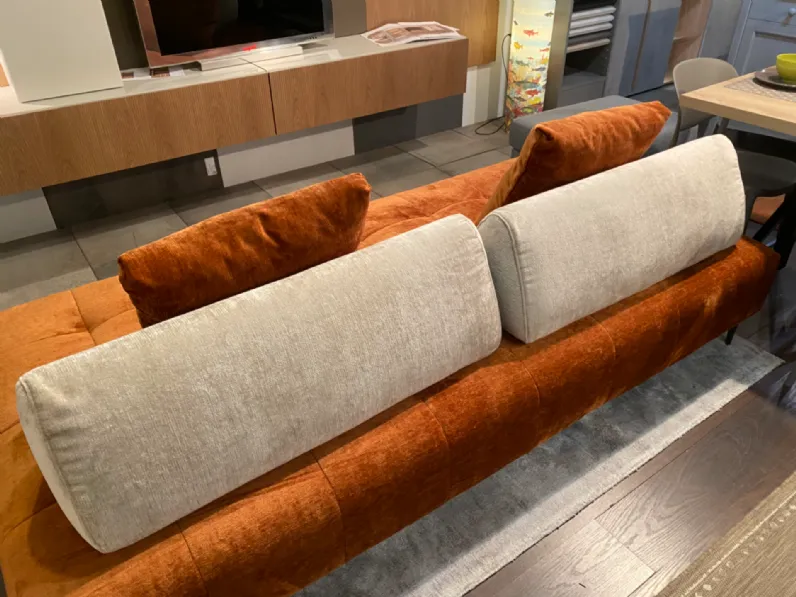 Divano Lineare modello Bowie di Le comfort a prezzi convenienti