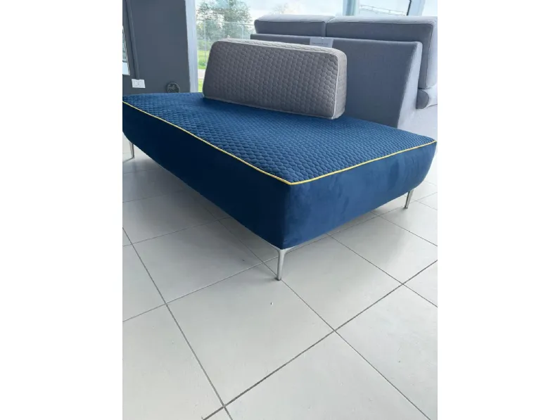 Divano in Tessuto stile design modello Narci scontato - 45%