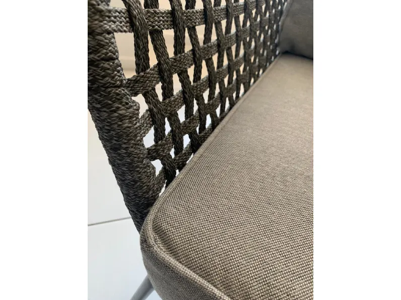 Poltrona modello Bernie Artigianale in offerta