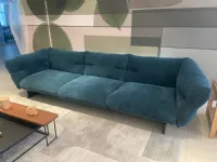 Divano design modello Moncloud scontato 