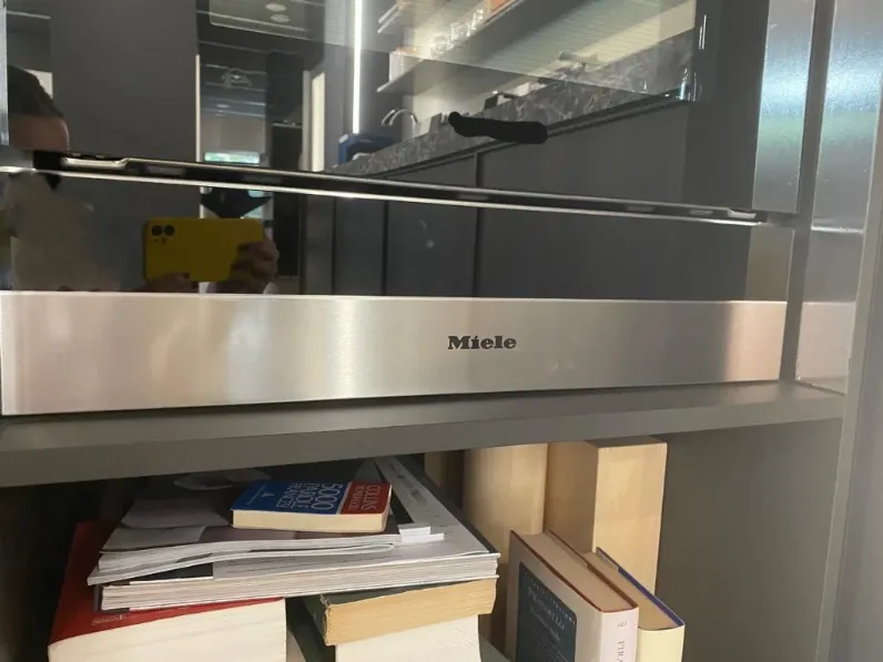 Forno Mìele modello Fono a vapore pureline con scaldavivande a prezzo scontato