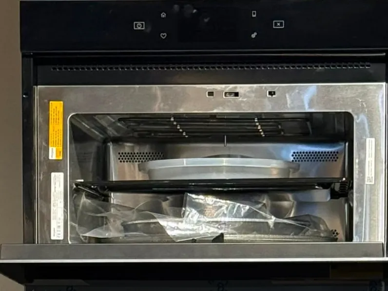 Forno Whirlpool modello Whirlpool mod. w11imw161 a prezzo scontato