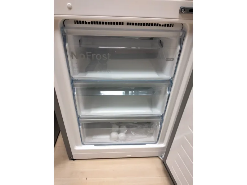 Frigorifero modello Kgn39vida Bosch con forte sconto