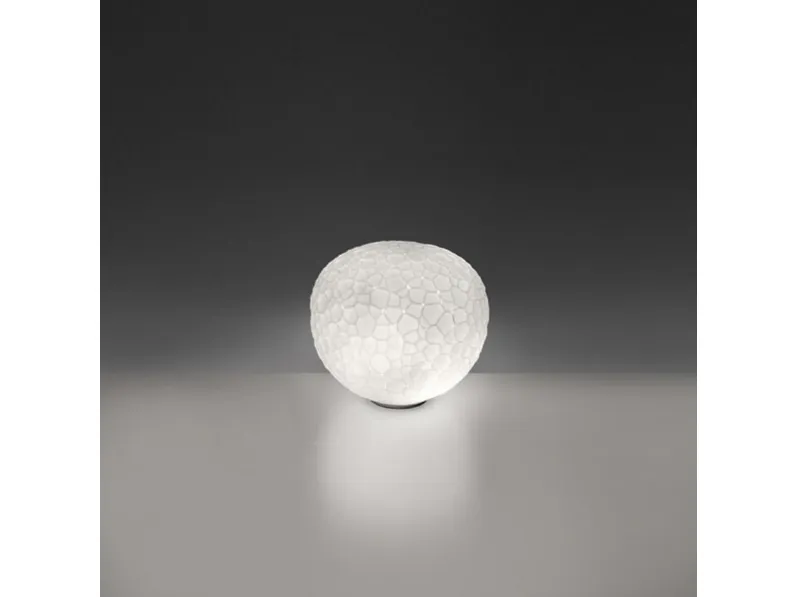 Lampada da tavolo stile Moderno Meteorite 15 artemide Collezione esclusiva in offerta outlet