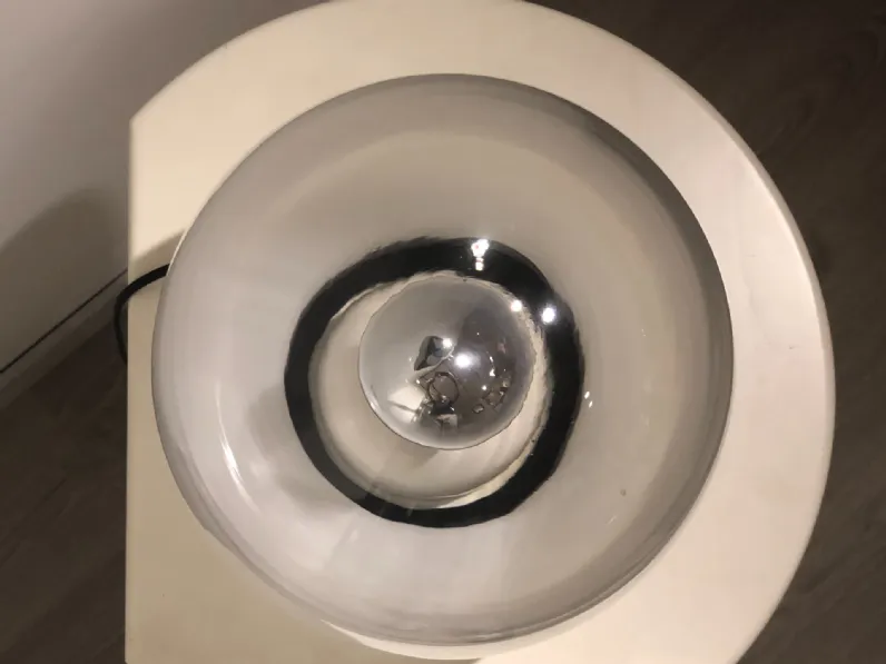Lampada da tavolo stile Moderno Mid-century Leucos a prezzi convenienti