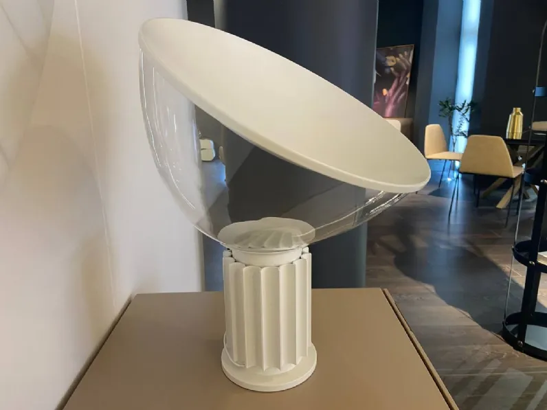 Da tavolo Taccia small Flos a prezzo Outlet 